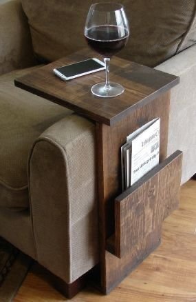 A versatile table for your smart space